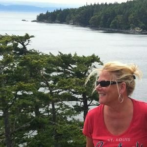 Meet your Posher, Linda